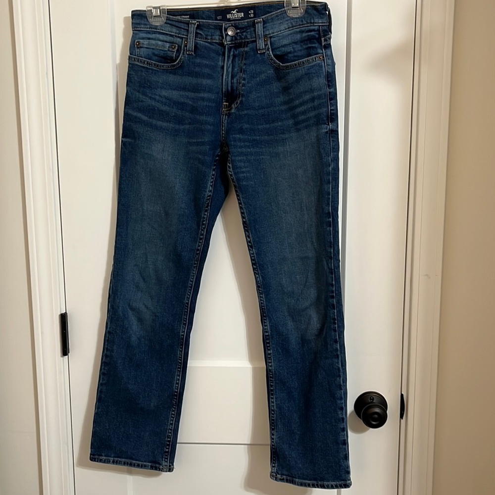Hollister Classic Straight Epic Flex 28 x 30 Medium Wash